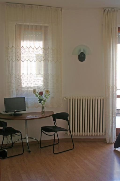Domus Hotel Алессандрия Экстерьер фото